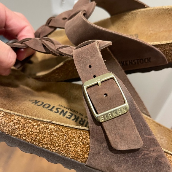 Women’s Birkenstocks - Picture 4 of 4
